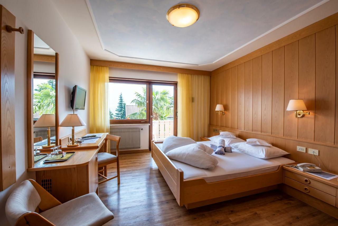 Glanzhof Hotel & Apartments Марленго Екстериор снимка